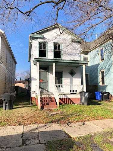 134 Webster Ave Portsmouth, VA 23704