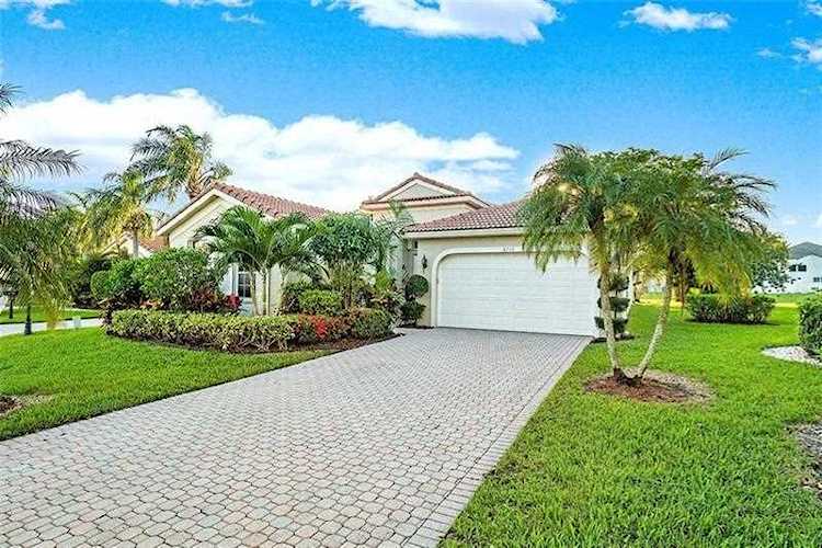 6773 Portside Dr Boca Raton, FL 33496