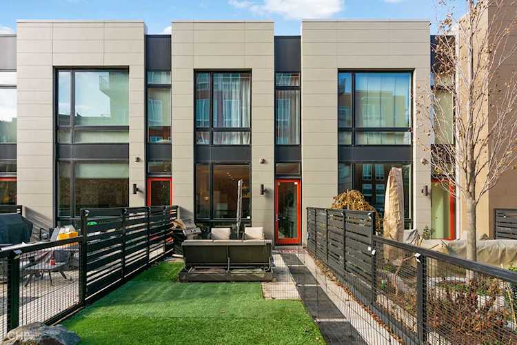 4832 N Clark St #103 Chicago, IL 60640