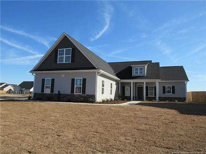 353 Whitestone Dr Fayetteville, NC 28312 | MLS 615959 Photo 1