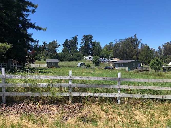 555 Highland Avenue Penngrove, CA 94951