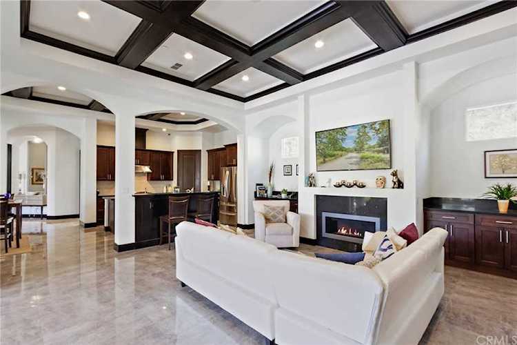 19362 Fisher Lane North Tustin, CA 92705