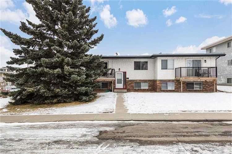 39 Huntley Close NE Calgary, AB T2K 4Z3