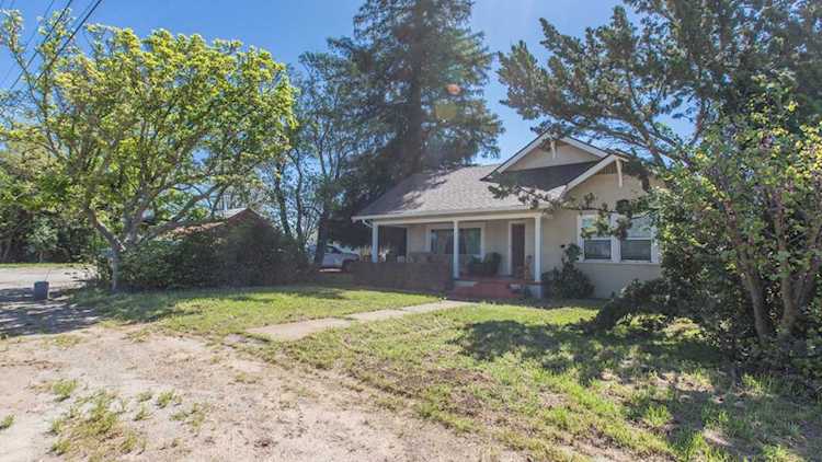 190 Church Avenue Gilroy, CA 95020