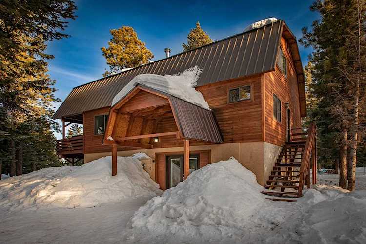890 E Bonanza RD Duck Creek Village, UT 84762
