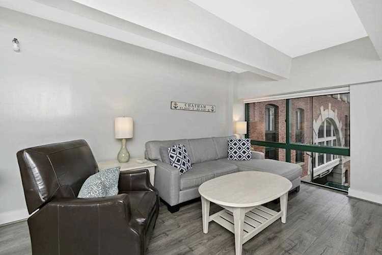 42 8th St #3401 Boston, MA 02129