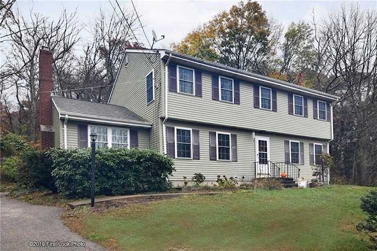 34 Maxson Hill RD Hopkinton, RI 02804