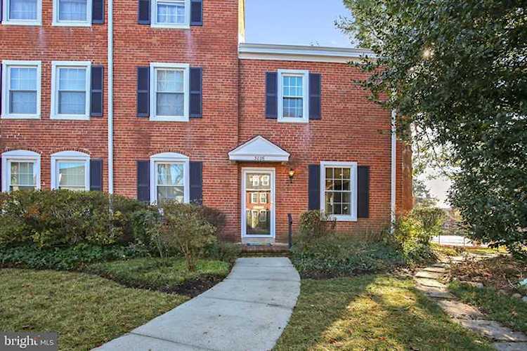 3026 Abingdon St Arlington, VA 22206