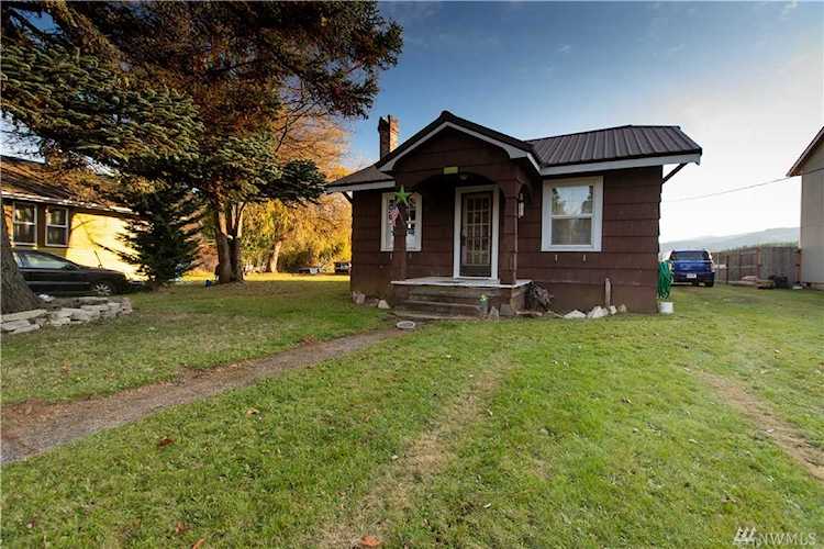 319 Central Ave Pe Ell, WA 98572