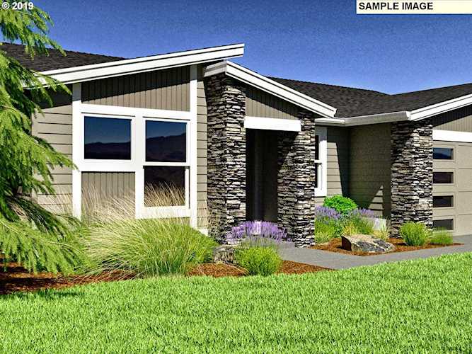 1835 NW Rolling Hills Dr Camas, WA 98607