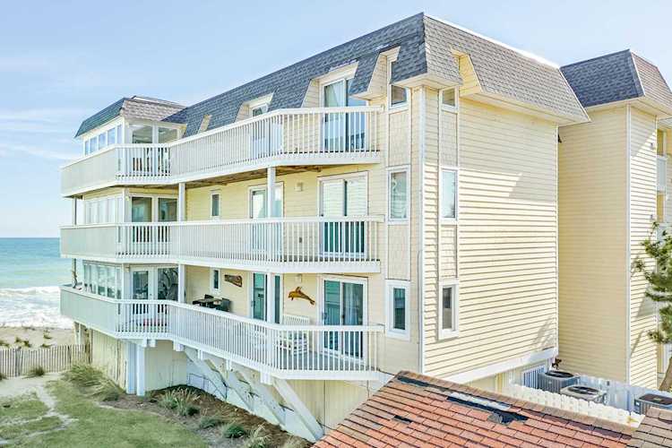 1801 Sand Dollar Court Kure Beach, NC 28449