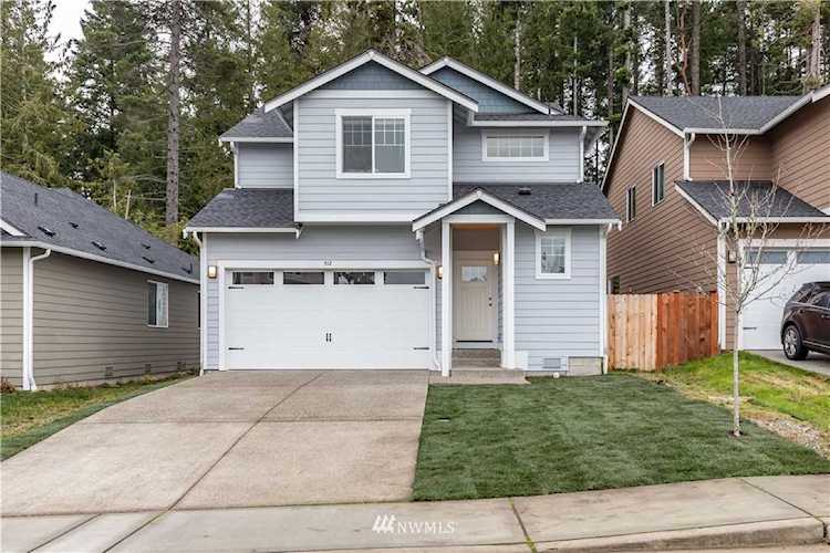 512 NE Nantucket St Bremerton, WA 98310 | MLS ® 1546207 Photo 1