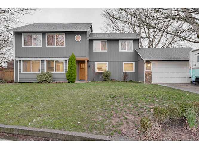 606 SW 2nd Ct Battle Ground, WA 98604