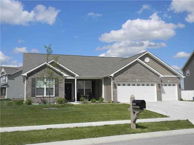 1801 Foudray Circle N Avon, IN 46123