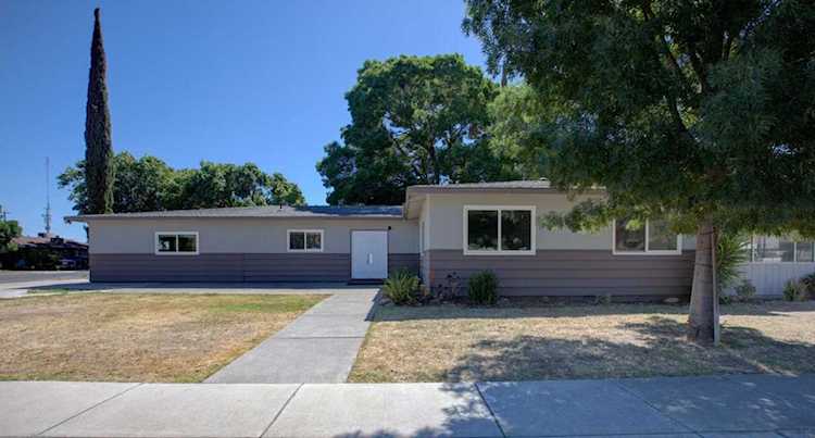 1406 S 10Th Street Los Banos, CA 93635