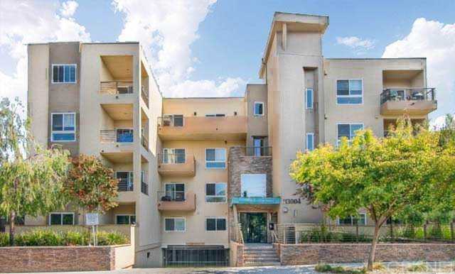 13004 Valleyheart Drive #303, Studio City, CA 91604 | MLS# SR20011732 Photo 1