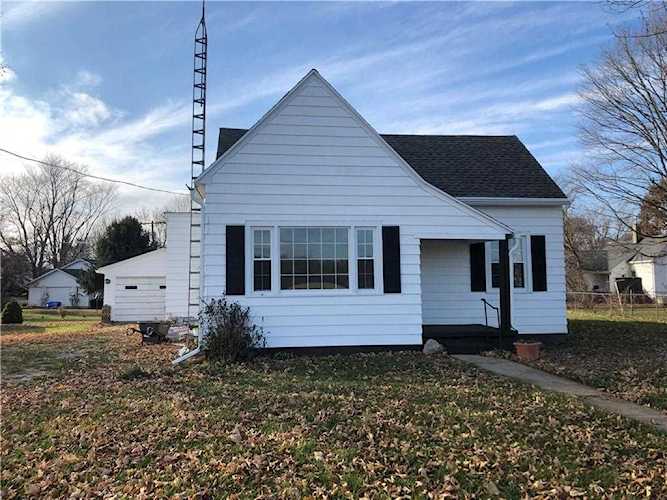 304 S Bratton Street Waynetown, IN 47990