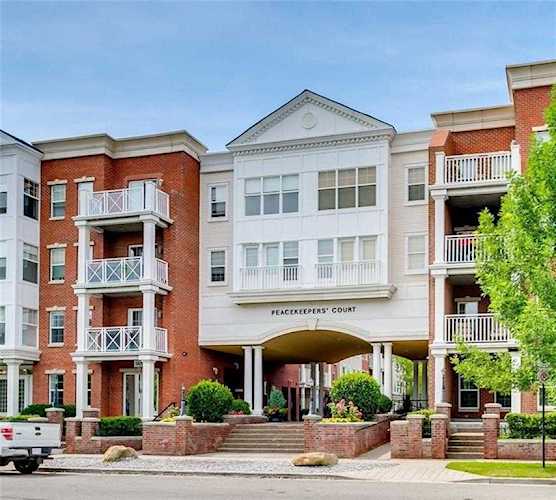 5605 Henwood Street SW #4510 Calgary, AB T3E 7R2