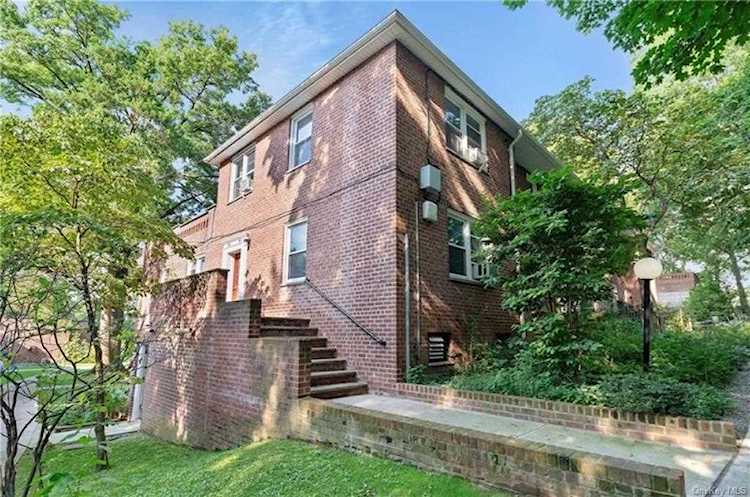 4601 Henry Hudson Parkway #B5 Bronx, NY 10471