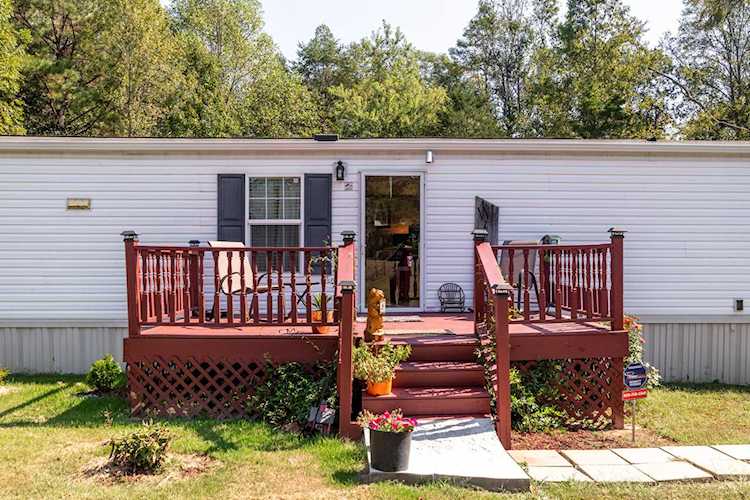 6534 E E. Dick Ford Ln Knoxville, TN 37920 | MLS 1096735 Photo 1