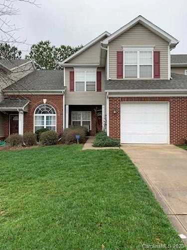 3407 Summerfield Ridge Ln Matthews, NC 28105