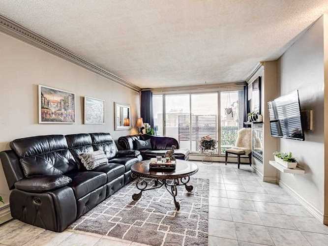 323 13 Avenue SW #605 Calgary, AB T2R 0k3