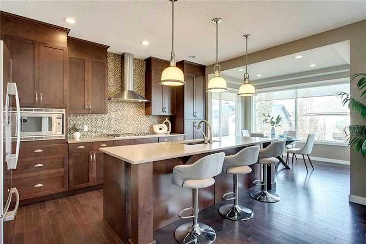 64 Auburn Glen Green SE Calgary, AB T3M 0R2