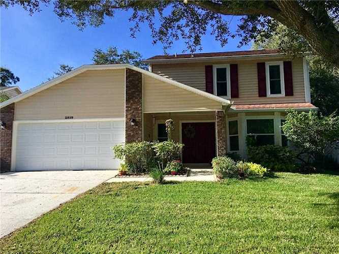 2819 Wesleyan Drive Palm Harbor, FL 34684