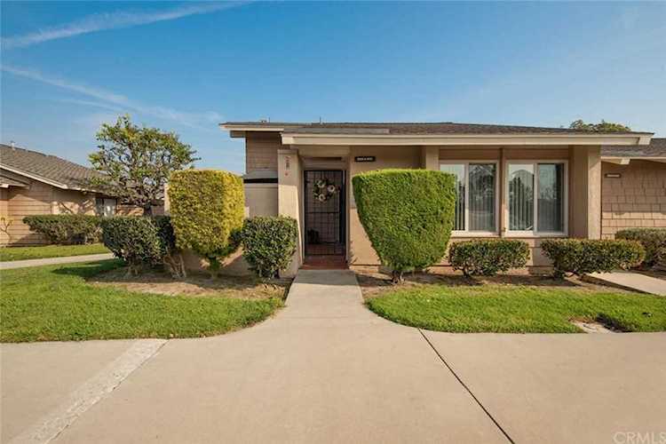 8655 502 A Fresno Circle #502A Huntington Beach, CA 92646