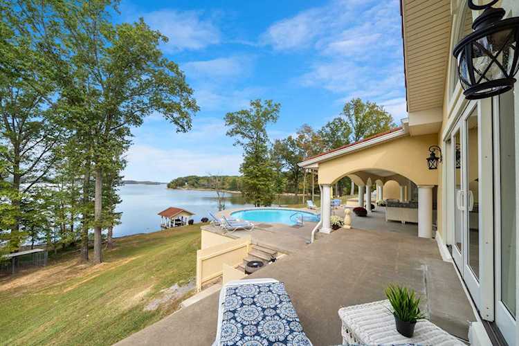 53 Audrey Ave Cadiz, KY 42211