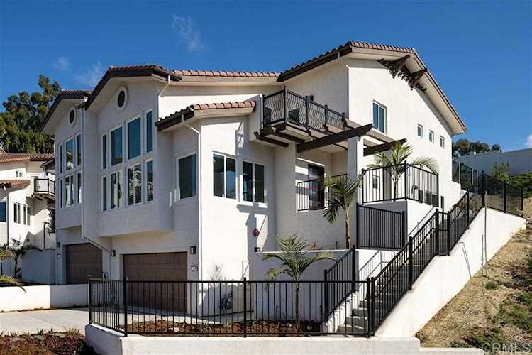 2873 Trails Ln #Lot 5 Carlsbad, CA 92008