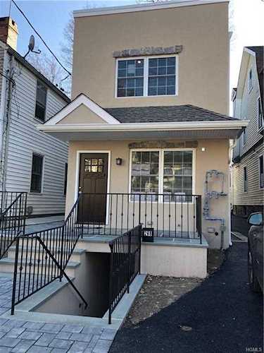268 W 261st St #MAIN Bronx, NY 10471