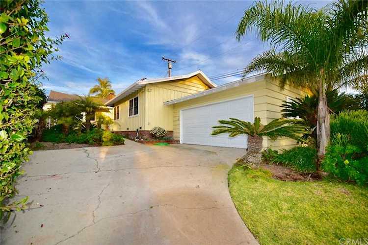 413 Via Pasqual Redondo Beach, CA 90277 | MLS PV20012908 Photo 1