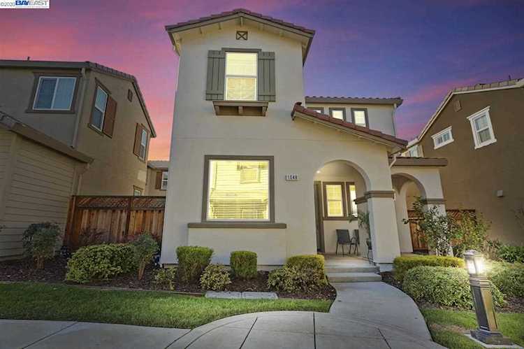 1048 S Langford Dr Mountain House, CA 95391 | MLS 40892249 Photo 1
