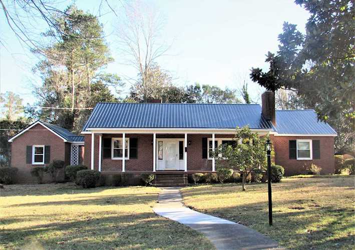 307 Frances Place Kinston, NC 28501