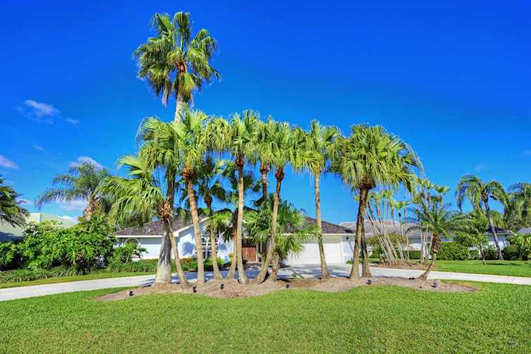 8879 SE Marina Bay Drive Hobe Sound, FL 33455