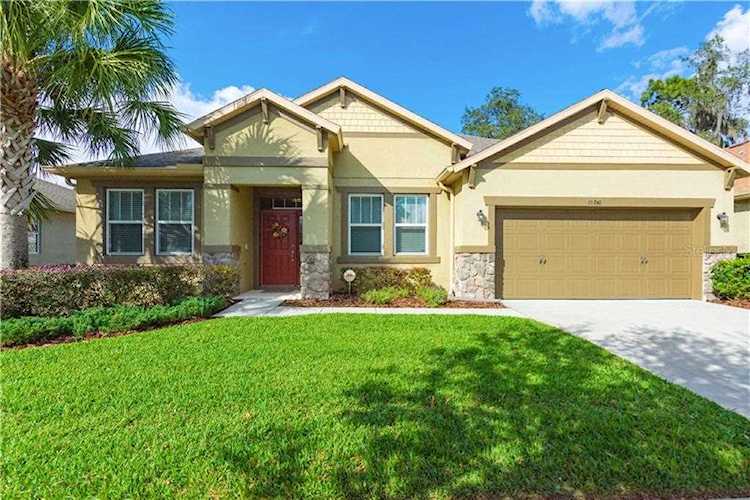 15740 Starling Water Drive Lithia, FL 33547