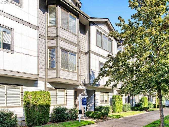 8900 SW Elena Ln Tigard, OR 97223