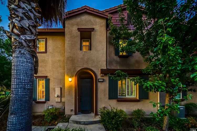 2222 Bell Flower Lane Santa Rosa, CA 95404 | MLS 21928243 Photo 1
