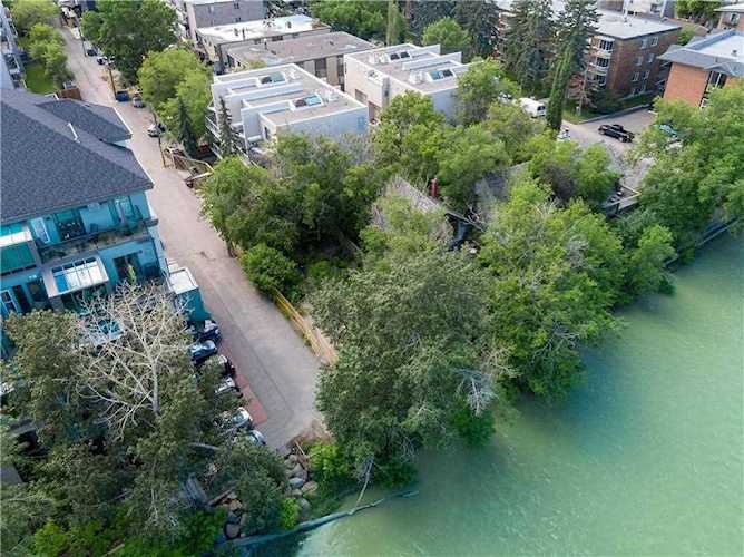 101 24 Avenue SW Calgary, AB T2S 0J8