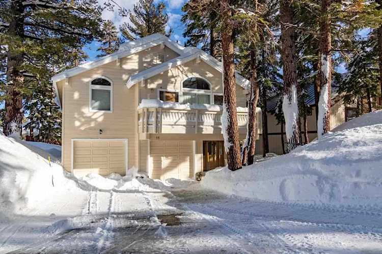 15 Top of the Slopes Mammoth Lakes, CA 93546