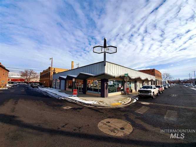 119 New 6th St Lewiston, ID 83501