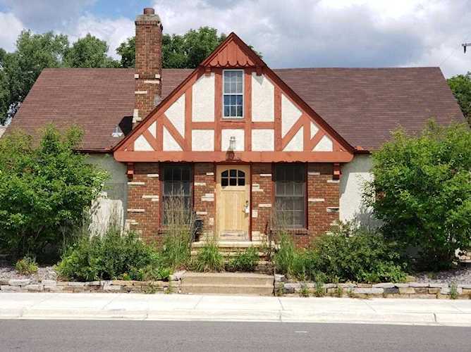 1214 42nd Avenue N Minneapolis, MN 55412