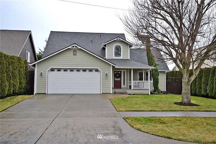 515 W Pine St Centralia, WA 98531