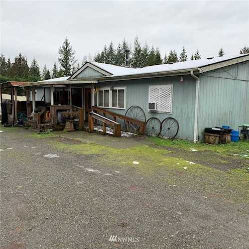 8229 Wade Rd Arlington, WA 98223