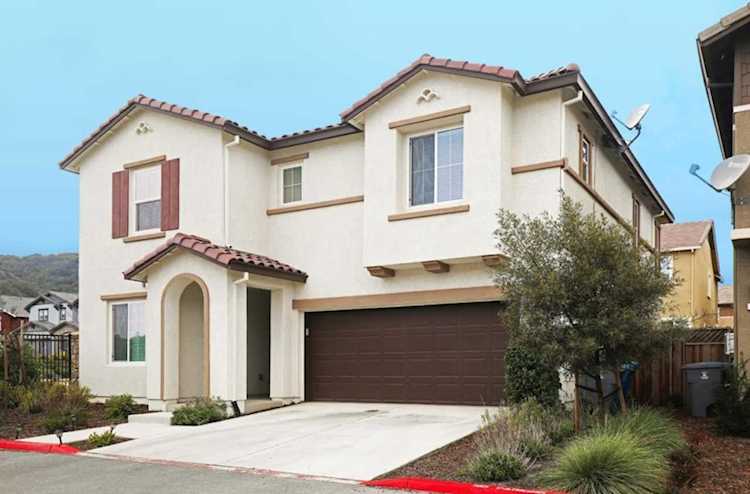 6512 Lopez Way Gilroy, CA 95020