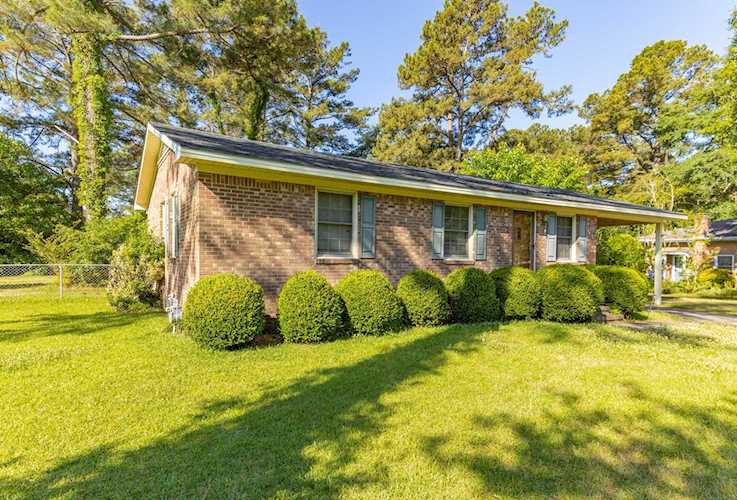 202 Slatestone Drive Washington, NC 27889