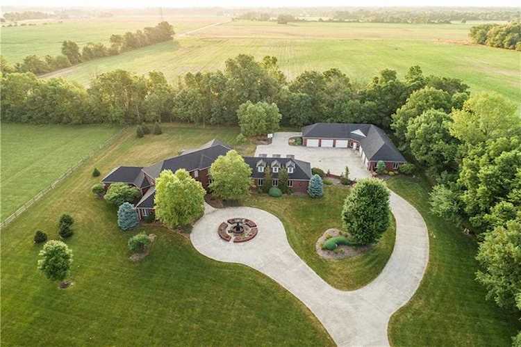 1937 N Co Rd 425 E Avon, IN 46123
