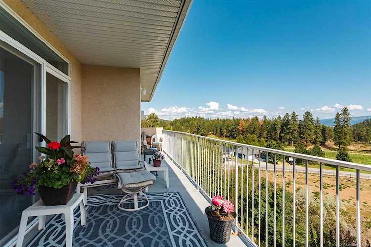 2377 Shannon Woods Drive #303 West Kelowna, BC V4T2L8