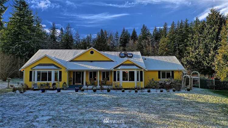 16704 6th Ave NW Arlington, WA 98223